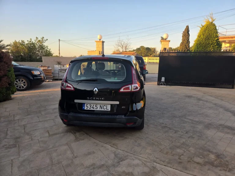 Renault Scenic rear view rental car Costa Blanca