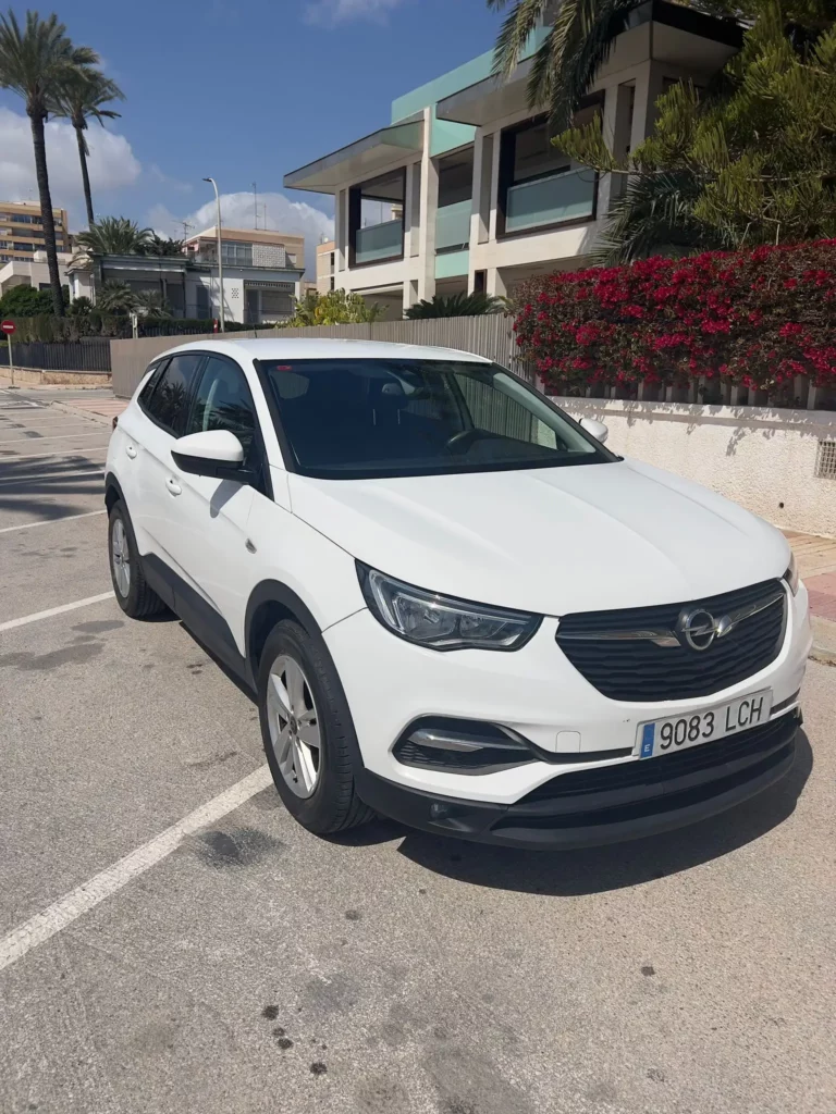 Opel Mokka white SUV rental car Costa Blanca